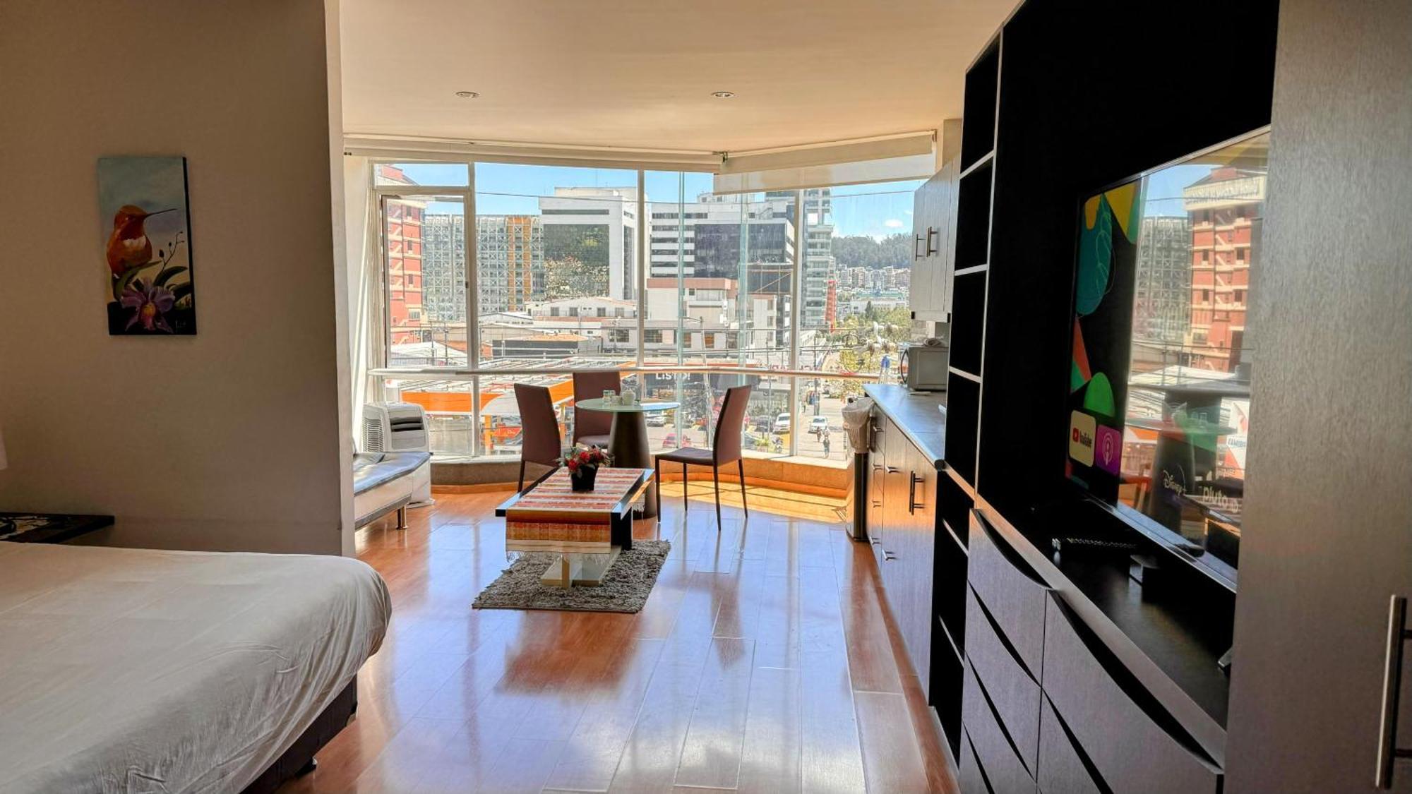 Edificio Tofino Lejlighed Quito Eksteriør billede