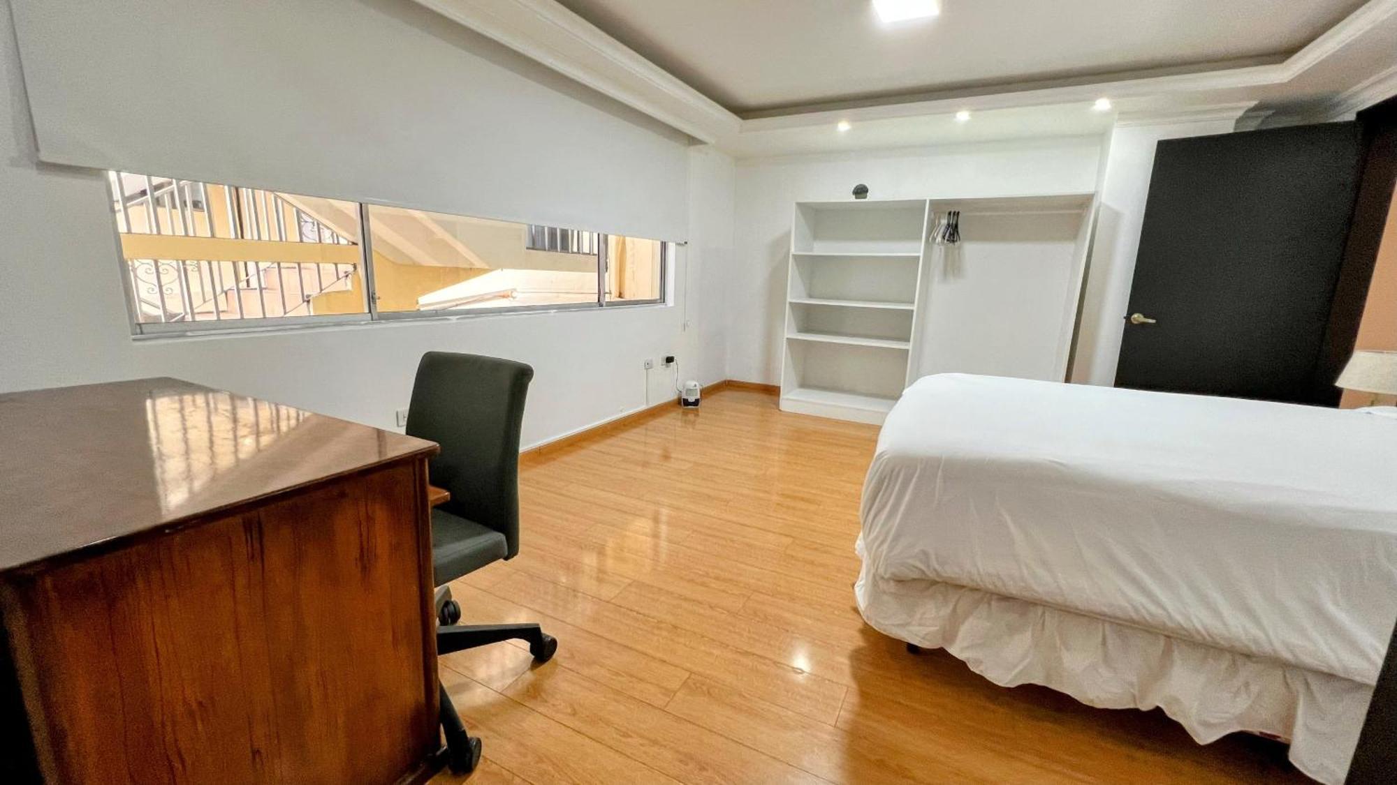 Edificio Tofino Lejlighed Quito Eksteriør billede