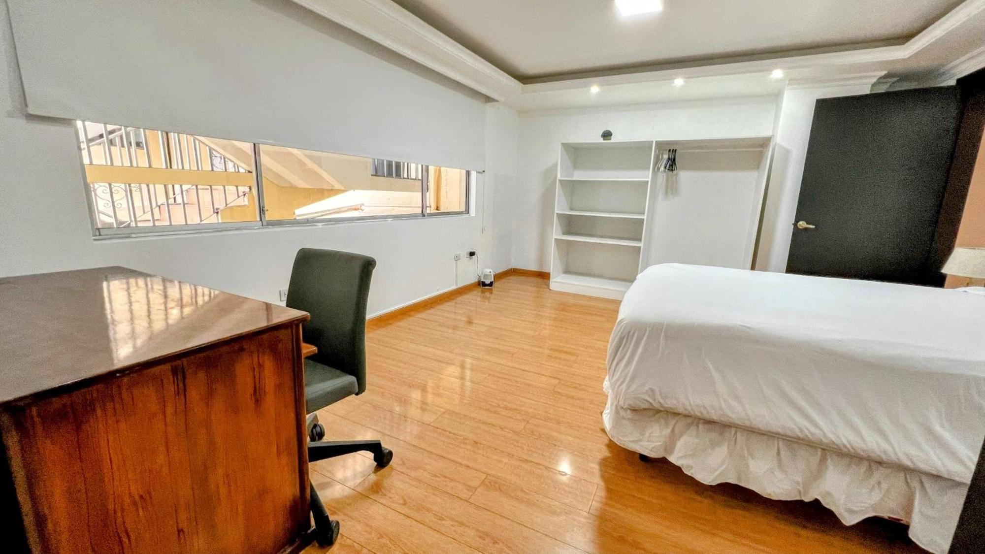 Edificio Tofino Lejlighed Quito Eksteriør billede
