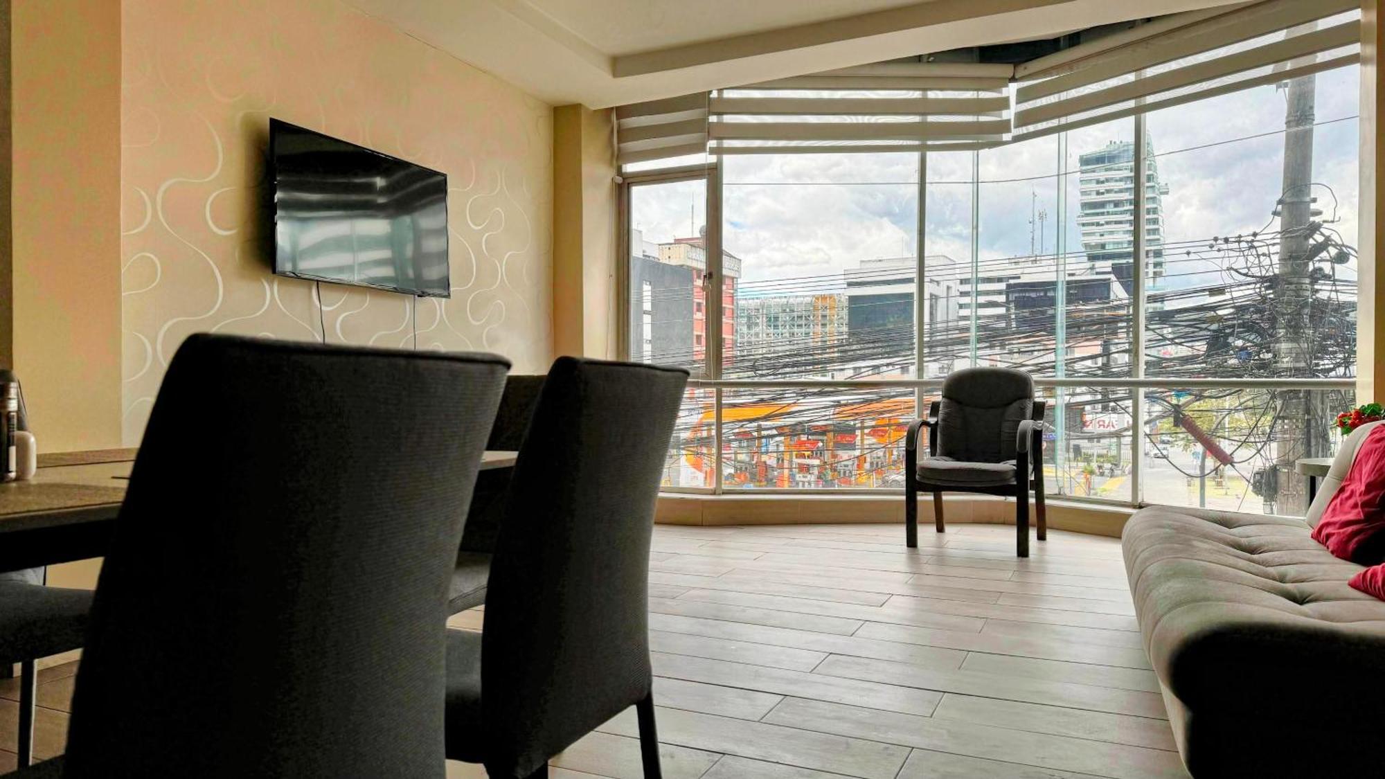 Edificio Tofino Lejlighed Quito Eksteriør billede
